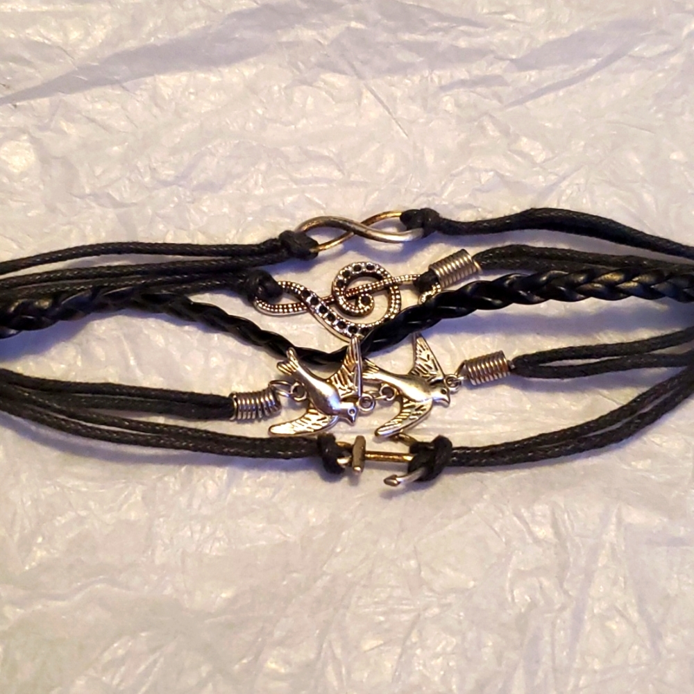 Cute Multilayer Woman's bracelet
